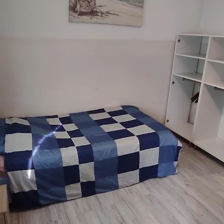 Adam 2 Гостьовий будинок Вроцлав