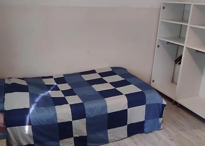 Adam 2 Гостьовий будинок Вроцлав